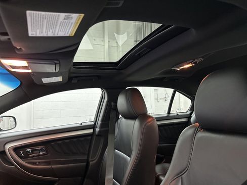 Used 2018 Ford Taurus SEL w/ Equipment Group 201A image 32