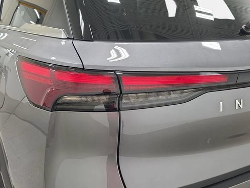 Certified 2026 INFINITI QX60 Luxe w/ Family Package AWD/4WD image 28