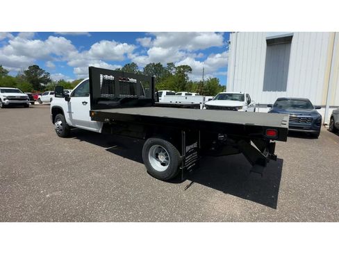 New 2026 Chevrolet Silverado 3500 W/T w/ WT Convenience Package RWD image 4