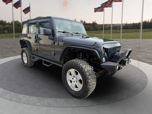 Used 2016 Jeep Wrangler Unlimited Sport AWD/4WD image 7
