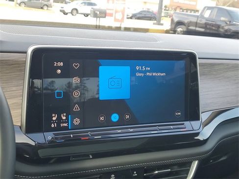 Certified 2025 Volkswagen Atlas SEL Premium R-Line image 20