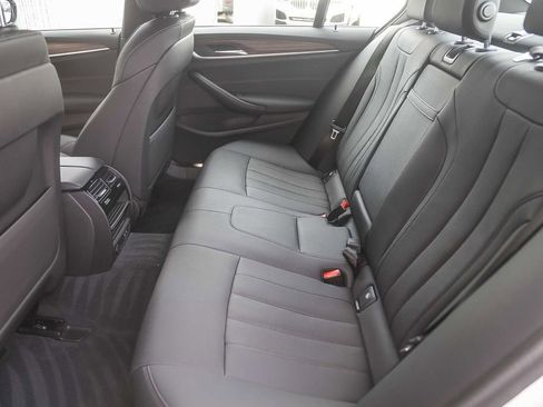 Certified 2023 BMW 530i w/ Convenience Package RWD image 15
