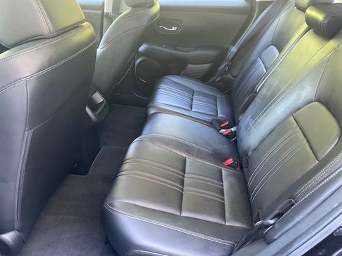 Certified 2024 Honda HR-V EX-L image 10