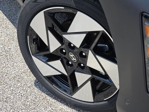 New 2026 Hyundai Kona Limited AWD/4WD image 14