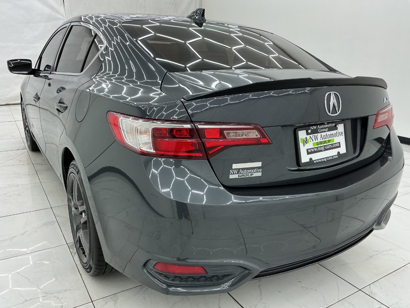 Used 2016 Acura ILX w/ Premium Package FWD image 9