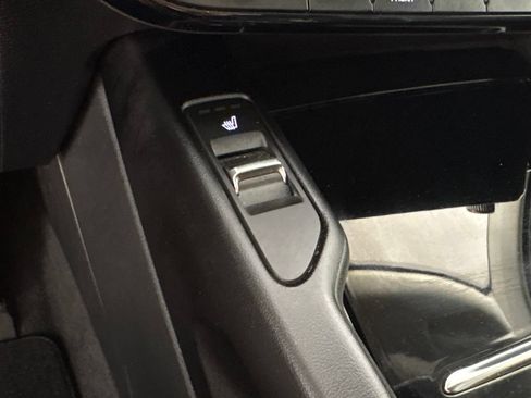 Used 2025 Kia Telluride S FWD image 40