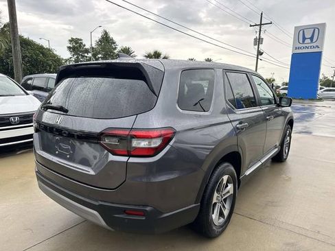 Certified 2024 Honda Pilot EX-L image 7