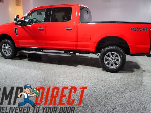 Used 2017 Ford F250 Lariat w/ Chrome Package AWD/4WD image 10