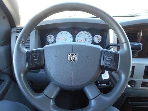 Used 2009 Dodge Ram 2500 Truck Laramie w/ Trailer Tow Group AWD/4WD image 20