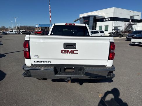 Used 2016 GMC Sierra 1500 2WD Double Cab w/ Sierra Convenience Package image 4