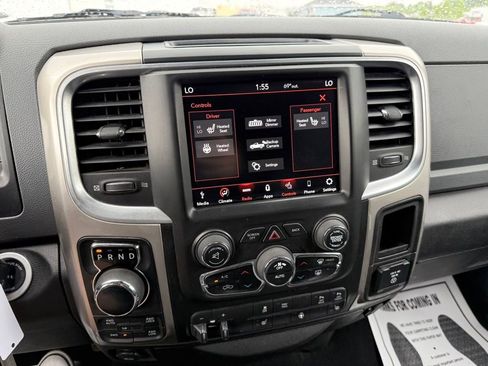 Used 2019 RAM 1500 Big Horn AWD/4WD image 26