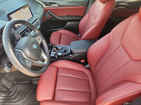Used 2024 BMW X3 sDrive30i w/ Premium Package RWD image 18