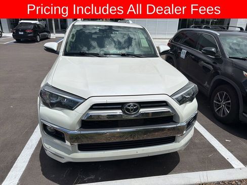 Used 2020 Toyota 4Runner Limited AWD/4WD image 2