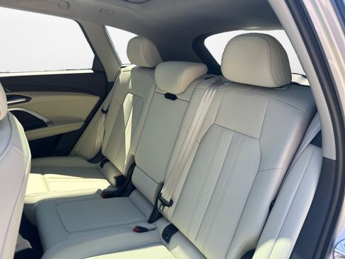 Certified 2025 Audi Q5 Premium Plus w/ Premium Plus AWD/4WD image 12