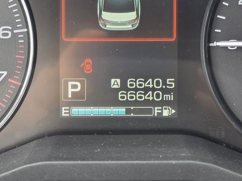 Used 2019 Subaru Crosstrek 2.0i Premium w/ Eyesight System image 26