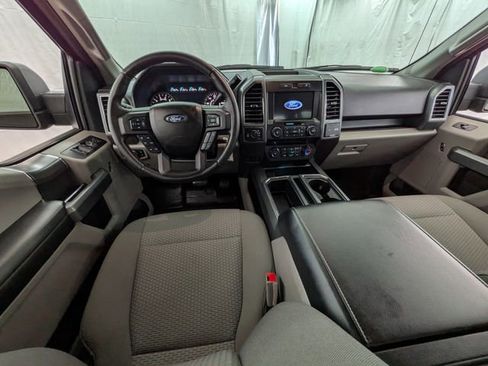 Used 2018 Ford F150 XLT w/ Equipment Group 302A Luxury AWD/4WD image 12
