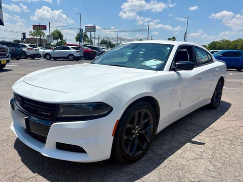 Used 2023 Dodge Charger SXT w/ Blacktop Package RWD image 7