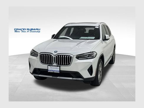 Used 2022 BMW X3 xDrive30i w/ Premium Package 2 AWD/4WD image 1