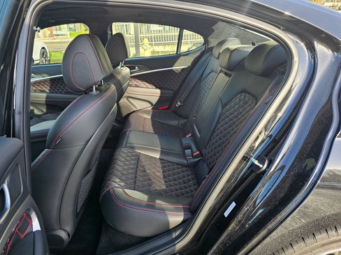 Certified 2025 Genesis G70 3.3T Advanced w/ Sport Prestige Package image 23