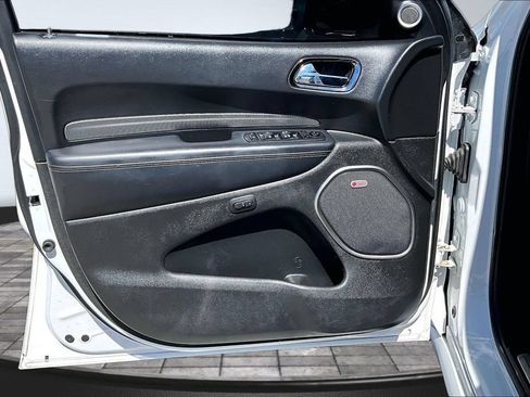 Certified 2018 Dodge Durango SRT w/ SRT Interior Appearance Group AWD/4WD image 13