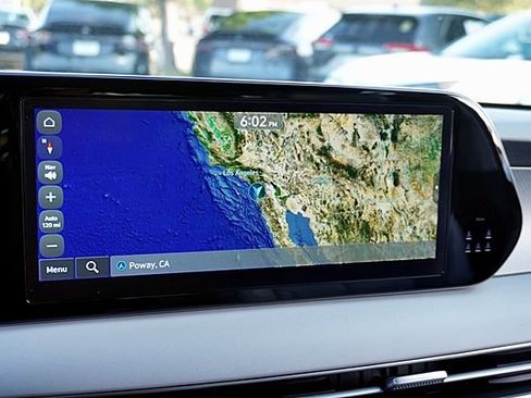 Certified 2025 Hyundai Palisade SEL FWD image 26