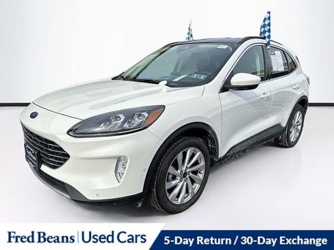 Used 2022 Ford Escape Titanium w/ Titanium Elite Package image 3