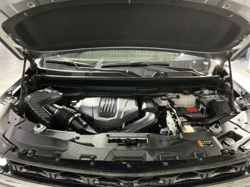 Used 2024 Chevrolet Traverse Z71 w/ LPO, Floor Liner Package image 36