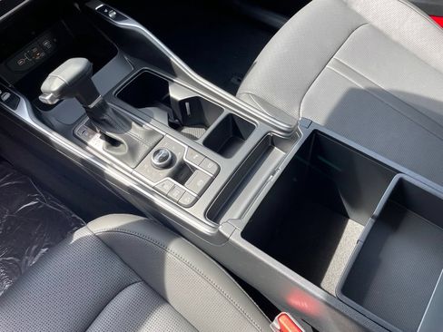 New 2026 Kia Sorento S AWD/4WD image 9