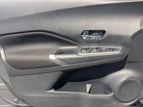 Certified 2024 Nissan Kicks SV FWD image 10