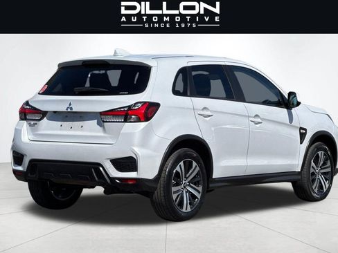Used 2025 Mitsubishi Outlander Sport ES AWD/4WD image 4