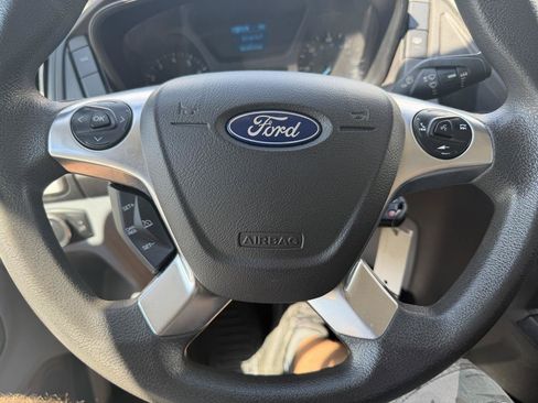 Used 2018 Ford Transit 150 130 Low Roof RWD image 27