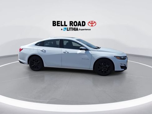 Used 2024 Chevrolet Malibu LT FWD image 9