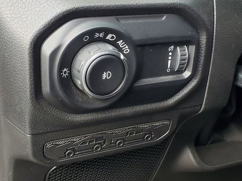 Used 2024 Jeep Wrangler Unlimited Sport AWD/4WD image 14