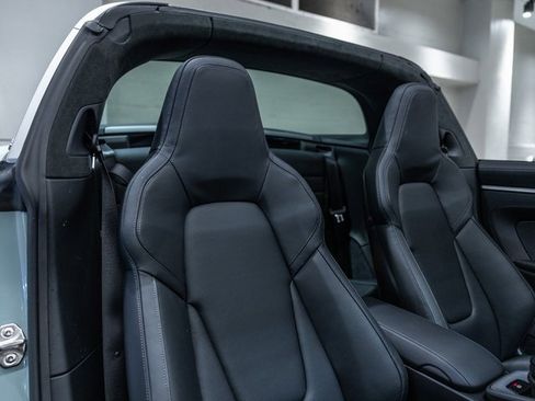 New 2026 Porsche 911 Targa 4S image 31