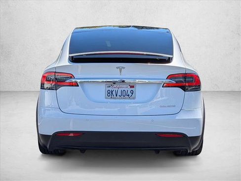 Used 2019 Tesla Model X Performance AWD/4WD image 7