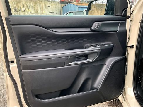 Used 2025 Ford Ranger XL image 21