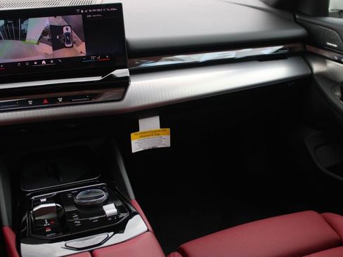 New 2026 BMW 530i w/ M Sport Package image 26