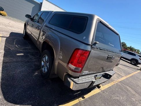 Used 2012 GMC Sierra 1500 SLT w/ SLT Convenience Package RWD image 4