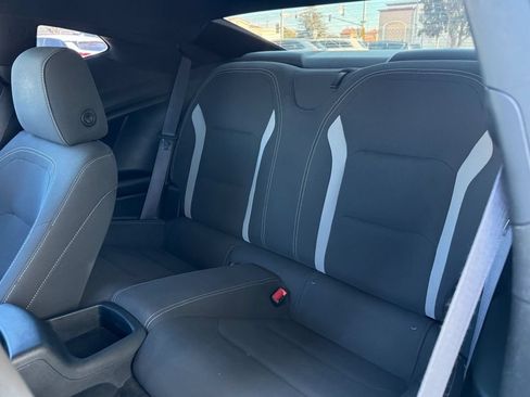 Used 2017 Chevrolet Camaro LT w/ Technology Package RWD image 17