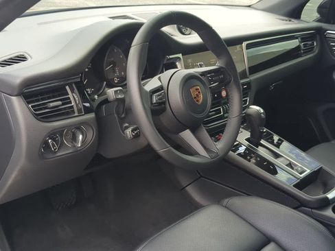 Used 2026 Porsche Macan S AWD/4WD image 10