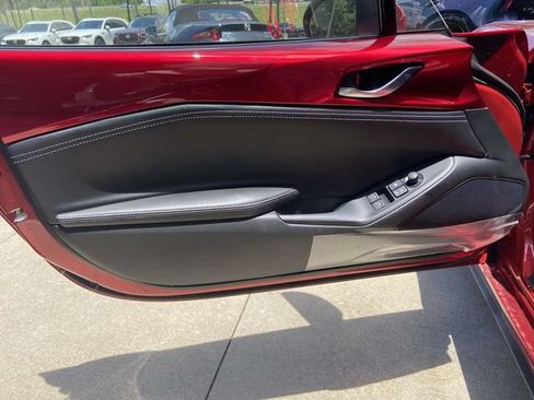 New 2026 MAZDA MX-5 Miata RF Grand Touring RWD image 5