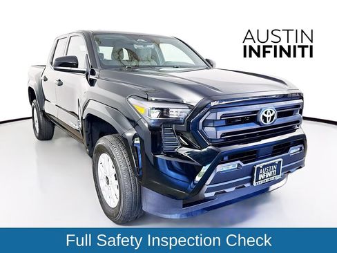 Used 2025 Toyota Tacoma SR5 AWD/4WD image 1