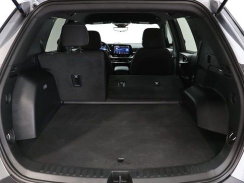 Used 2025 Chevrolet Equinox LT w/ Safety and Technology Package FWD image 34