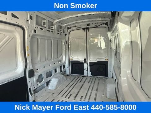 Used 2023 Ford Transit 250 148 High Roof RWD image 13
