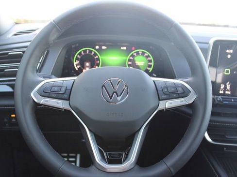 New 2026 Volkswagen Atlas Cross Sport SEL Premium R-Line AWD/4WD image 21