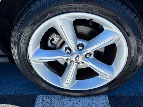 Used 2010 Ford Mustang GT RWD image 26