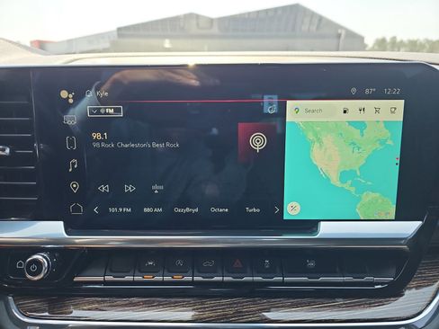 Used 2022 GMC Sierra 1500 Elevation w/ LPO, Elevation Black Package AWD/4WD image 22