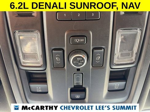 Used 2024 GMC Yukon Denali AWD/4WD image 22