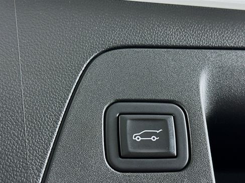 Used 2022 Buick Envision Preferred image 30