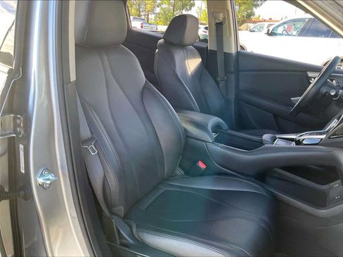 Used 2024 Acura RDX SH-AWD image 10